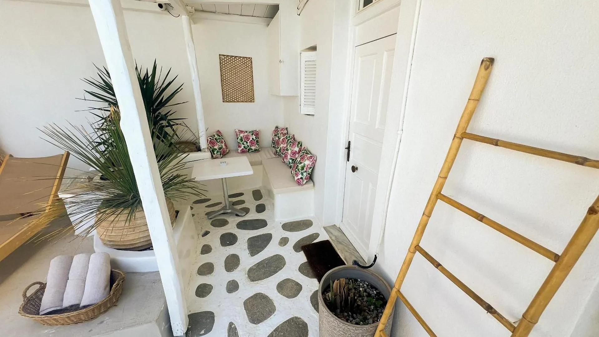 Kamara Residence & Suites Mykonos Town Yunanistan