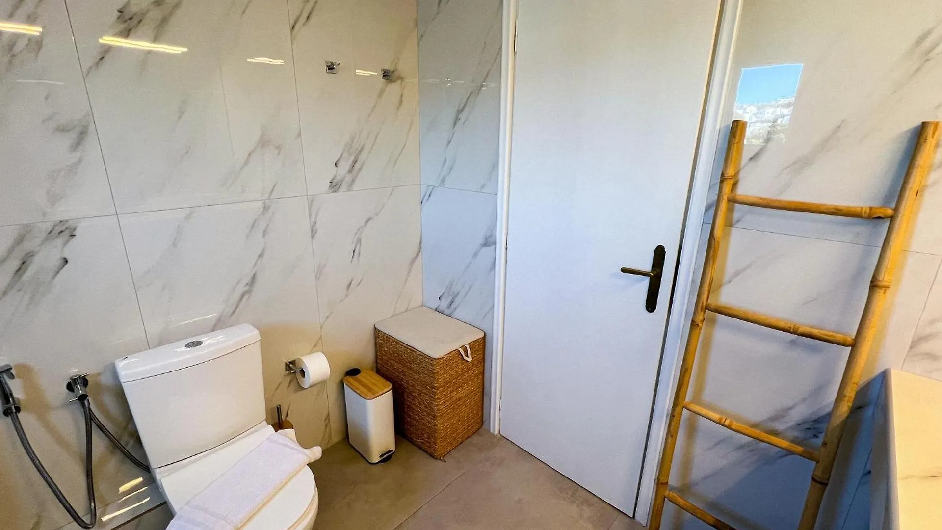 Kamara Residence & Suites Mykonos Town Aparthotel