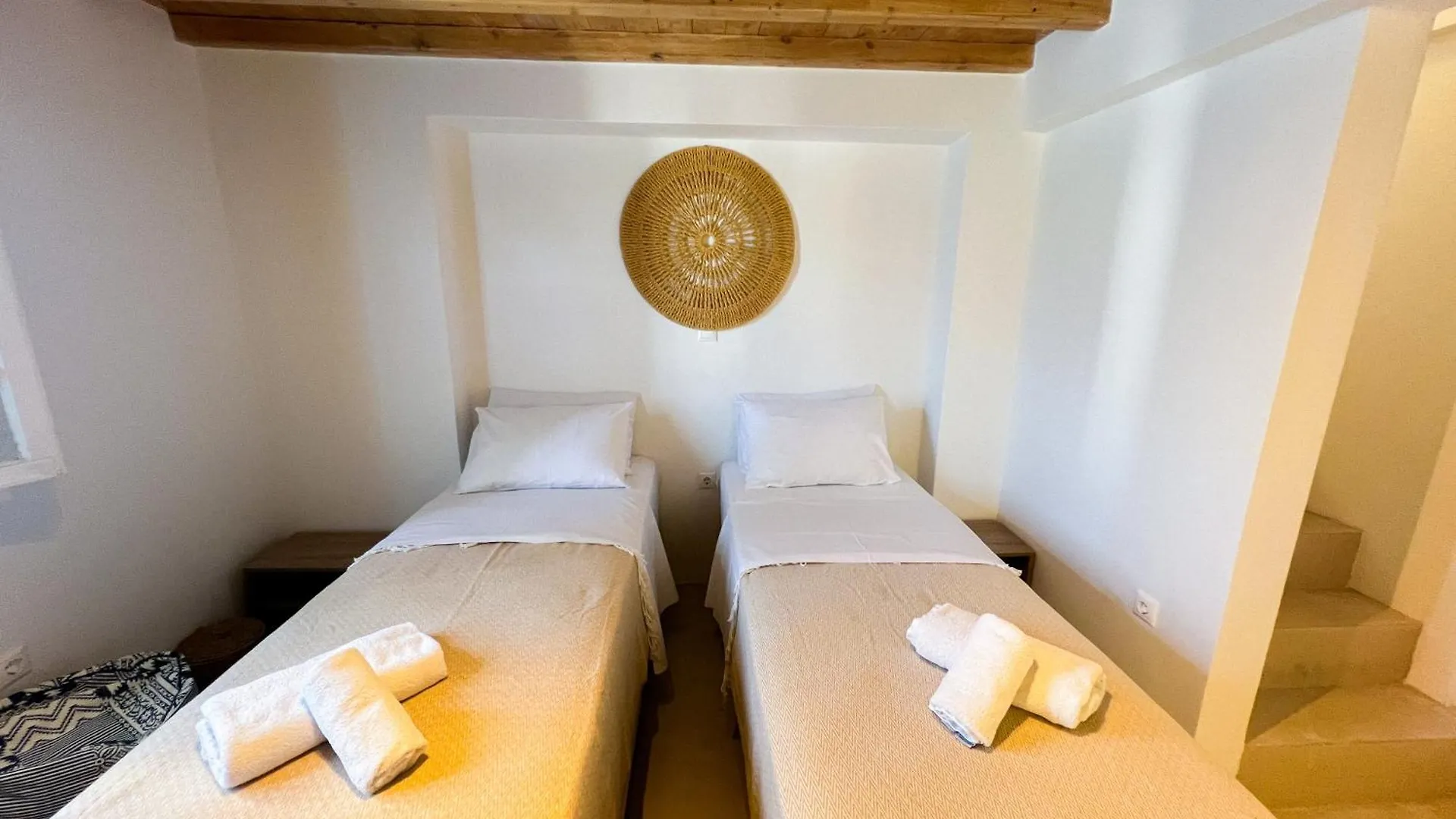 Kamara Residence & Suites Mykonos Town 0*,  Yunanistan