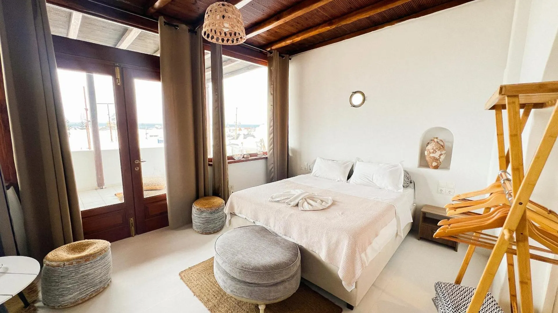 Kamara Residence & Suites Mykonos Town