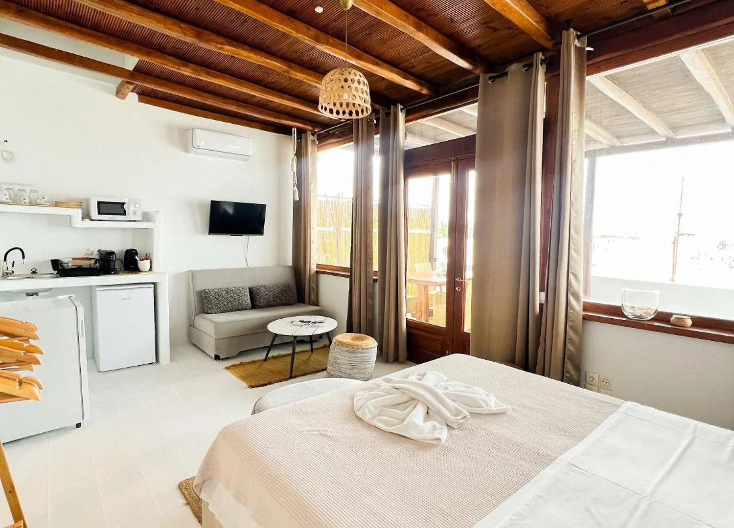 Kamara Residence & Suites Mykonos Town Aparthotel